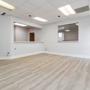 Ultimate Cleaning Unfurnished Office (3000-4000 sq ft)