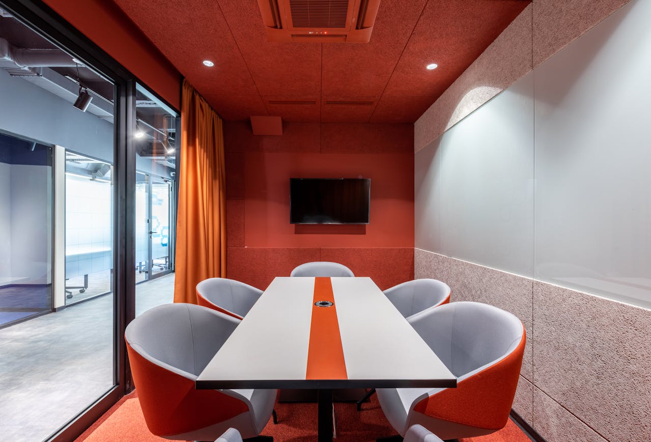 Deep Cleaning Furnished Office (5000-6000 sq ft )