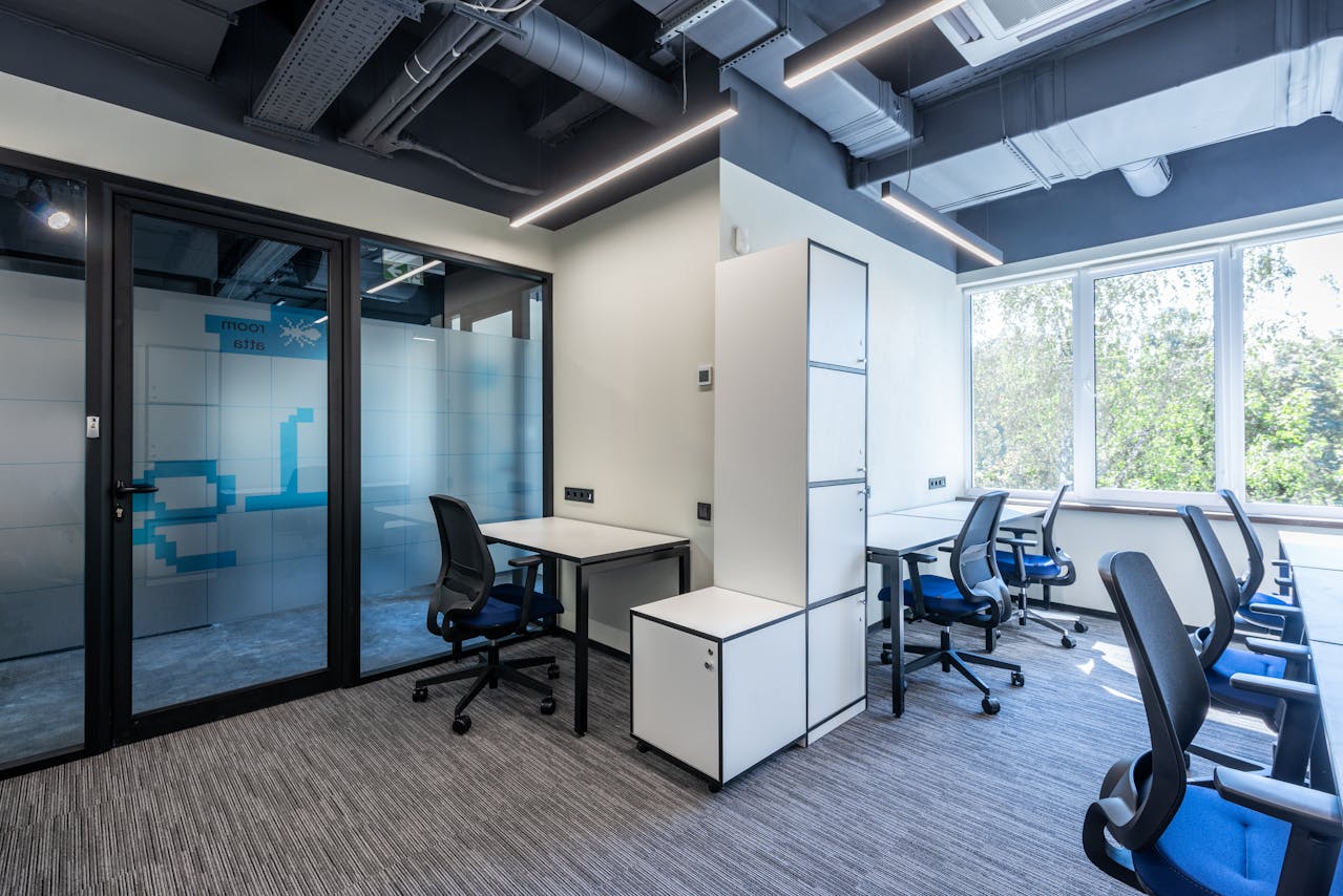 Deep Cleaning Furnished Office ( upto 1000 sq ft )