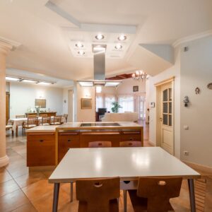 2 BHK Furnished Apartment Cleaning