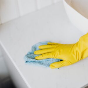 Deep Cleaning (6 Bathrooms)
